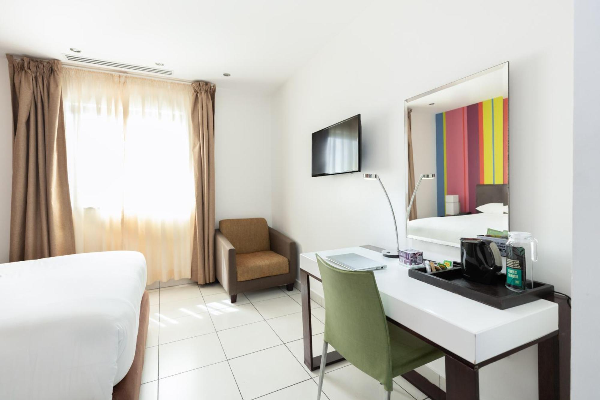 Ibis Styles Accra Airport Hotell Exteriör bild