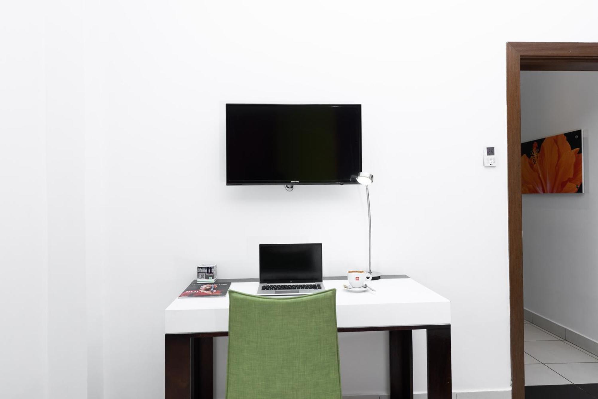 Ibis Styles Accra Airport Hotell Exteriör bild