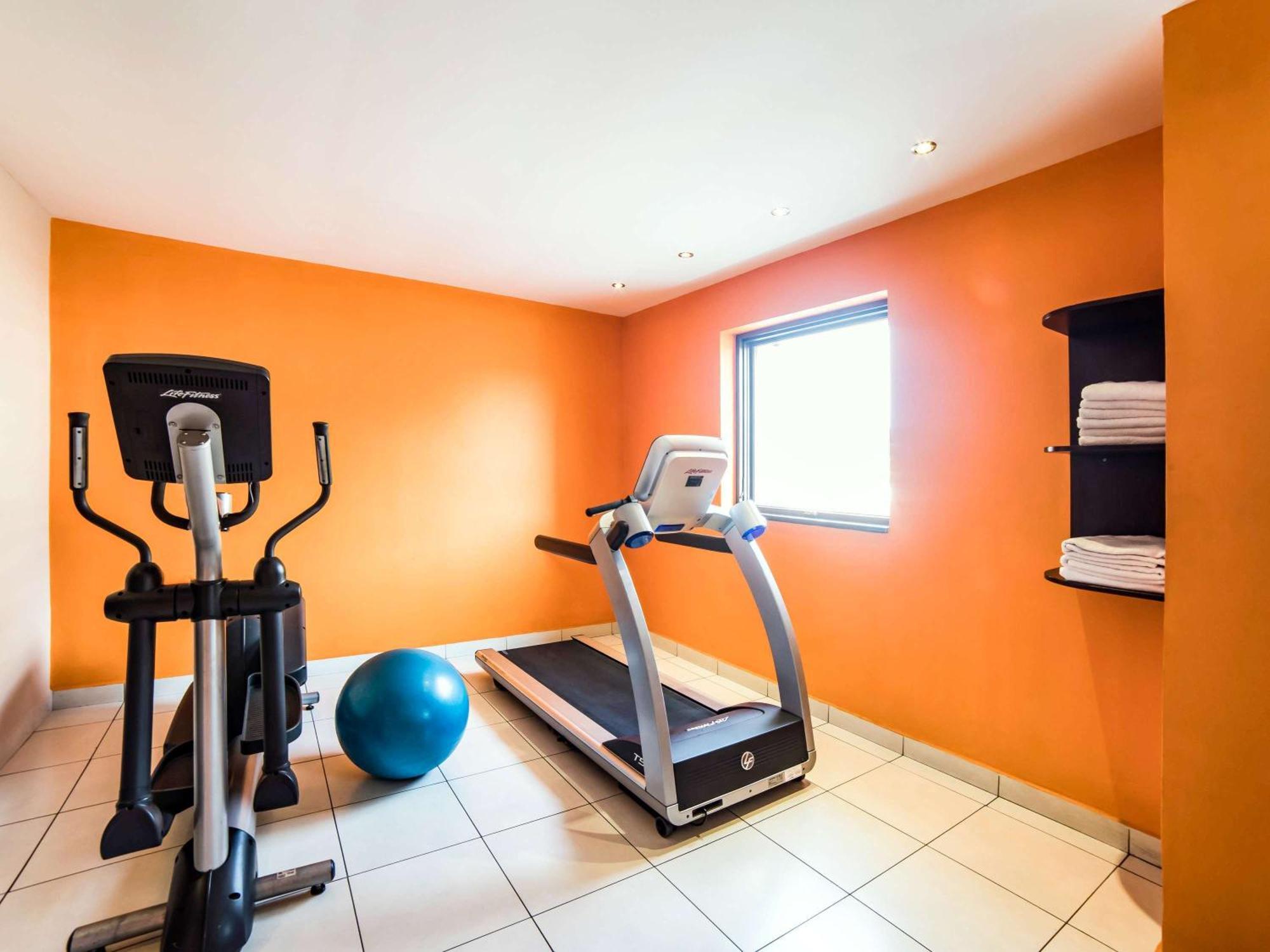 Ibis Styles Accra Airport Hotell Exteriör bild