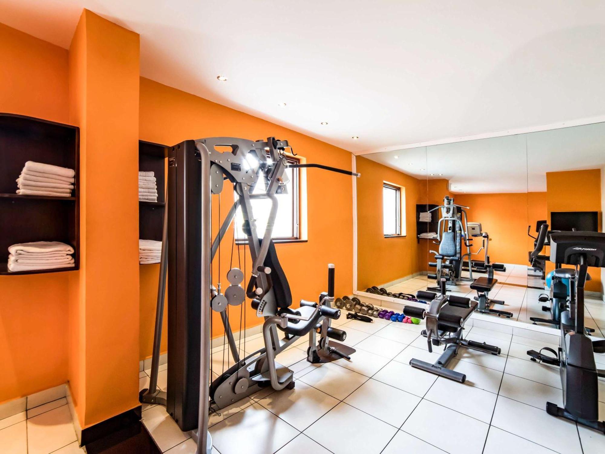 Ibis Styles Accra Airport Hotell Exteriör bild